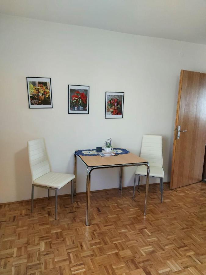 Apartma Reich Apartment Птуй Екстериор снимка